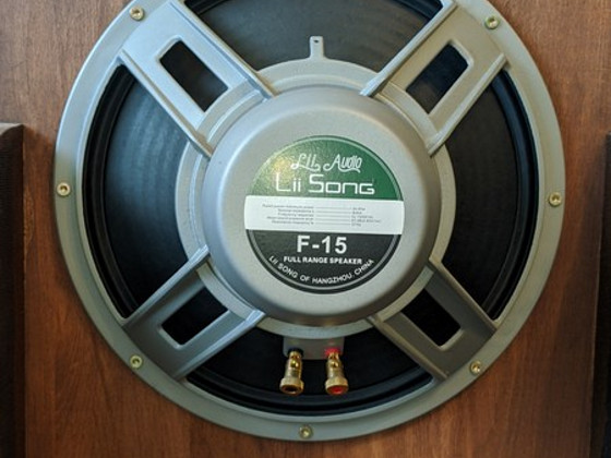 Lii audio avatud paneel akustika 15"