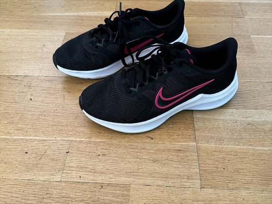 Кроссовки Nike
