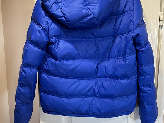 Синяя зимняя куртка для ребенка Benetton