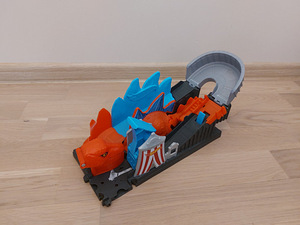 Hot Wheels City Dino Roller Coaster Attack GBF93 (3 фото из 3)