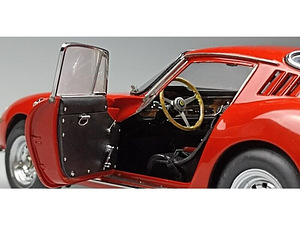 CMC 1/18 Ferrari 275 GTB/C 1966 Red #M-210 NEW (8 foto / 10)