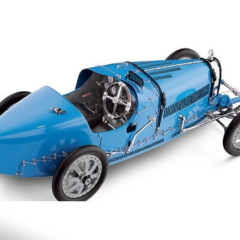 CMC 1/18 Bugatti Type 35 Grand Prix 1924 #M-063