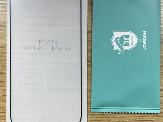 Защитное стекло IPhone 16/16 Plus/16 Pro/16 ProMax