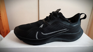 Р.40.5 ( 26см) - NIKE AirZOOM PEGASUS 37 SHIELD (4 фото из 10)