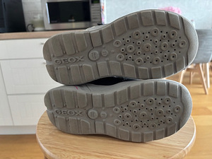 Vähekantud ja has korras Geox talvesaapad (suurus:31) (3 foto / 3)