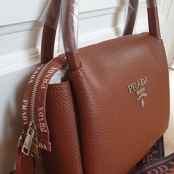 Prada kott