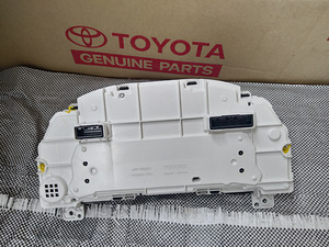 Toyota Land Cruiser 150 83800-60X81-A (2 foto / 2)