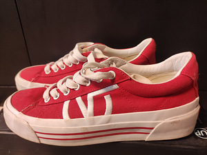 Обувь Vans размер 40 (1 фото из 3)