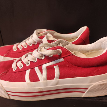 Vans jalanõud s 40