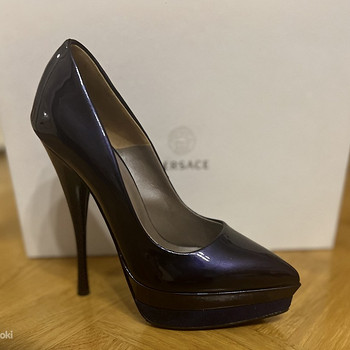 Kingad “Versace”