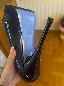 Туфли "Versace" (4 фото из 5)