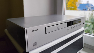 CD-плеер Arcam CD72(T) от Cambridge (2 фото из 6)