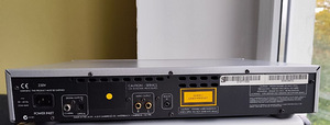 CD-плеер Arcam CD72(T) от Cambridge (4 фото из 6)