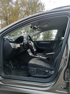 VW Passat 2.0 103KW (8 foto / 12)