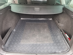 VW Passat 2.0 103KW (10 foto / 12)