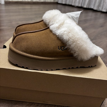 Ugg, 38