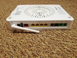 Роутер Thomson tg784 (3 фото из 3)