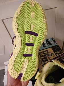 Кроссовки детские Adidas 36 новые (3 фото из 5)