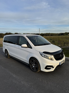Mercedes Benz V220 (1 фото из 13)