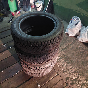 Goodyear ultragrip arctic 2 (1 foto / 2)