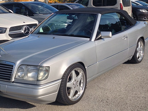 Mercedes Benz (2 foto / 9)