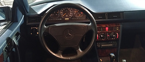 Mercedes Benz (4 foto / 9)