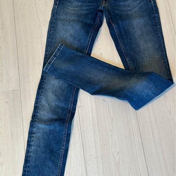 Tommy Hilfiger teksad