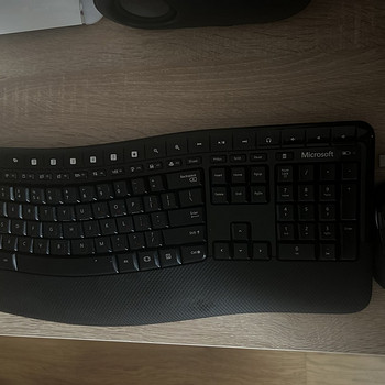 MICROSOFT 5050 Klaviatuur ja hiir