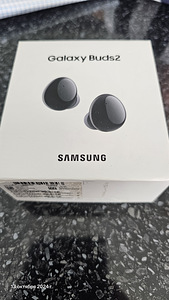 Samsung Galaxy Buds2 (1 фото из 2)