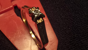 Kuld sõrmus teemandiga 585 proov (№L1069) (1 foto / 5)