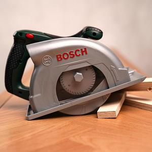 Циркулярная пила Theo Klein 8421 Bosch (3 фото из 3)