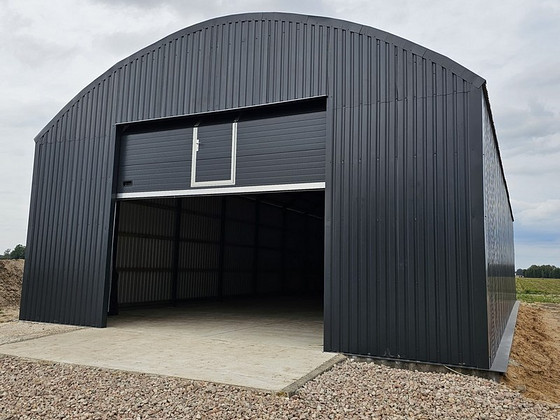 Angaar plekist 180m2
