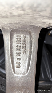 4 x BMW 18" / 5 x 112 / 8J / ET30 / H2 IS30 + 245/45 (3 foto / 6)