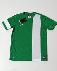 Nike dri-fit spordisärk s:147-158 (1 foto / 3)
