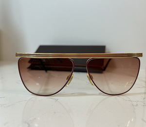 Originaalsed Fendi päikeseprillid (1 foto / 9)