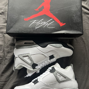Jordan 4 Retro White Cement
