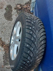 Nissan Qashqai valuveljed + naastrehvid (2 foto / 2)