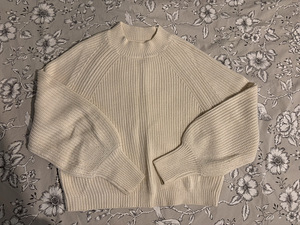 Одежда (3 фото из 9)