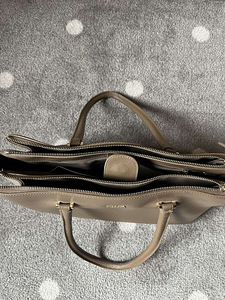 Furla (3 foto / 3)