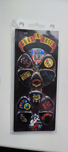 Гитарные медиаторы ACDC, Iron Maiden, Guns N' Roses (3 фото из 3)