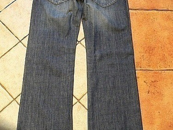Uued teksad Esprit , suurus 30/34