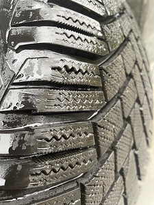 18 tolli veljed + Goodyear UltraGrip Ice 3 (5 foto / 5)