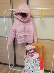 Куртка 134 и crocs c12 (1 фото из 3)