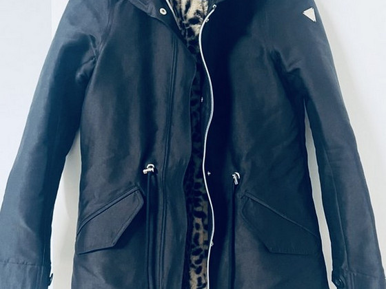 Новое пальто Guess