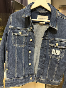 Calvin Klein Teksajakk XS nagu uus (1 foto / 3)