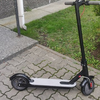 Продаётся электросамокат Xiaomi 2.