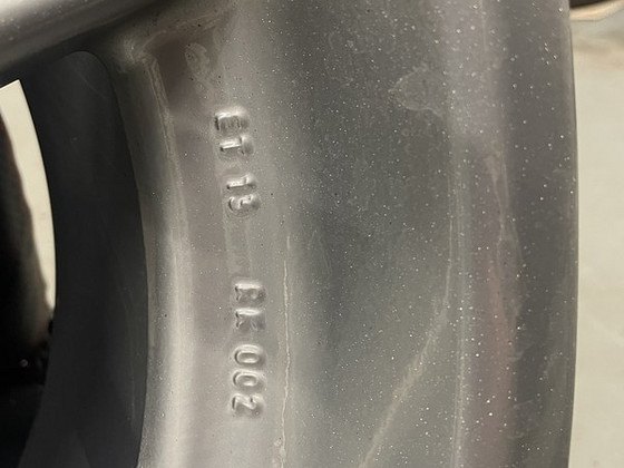 Bbs rk002/010 18x8.5/10