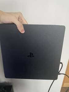 Ps4 (2 фото из 2)