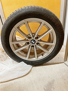 BMW 17" Ultragrip Perfomance 5x112 (2 foto / 5)