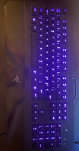 Razer Deathstalker Chroma (2 фото из 4)